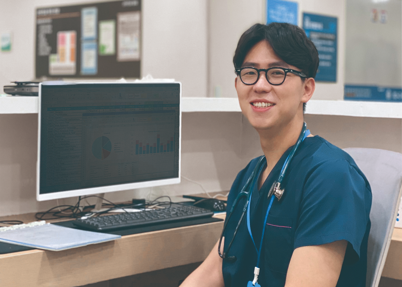 NurFit CEO and cofounder Seong, dedicated to creating innovative nursing shoes for professionals.